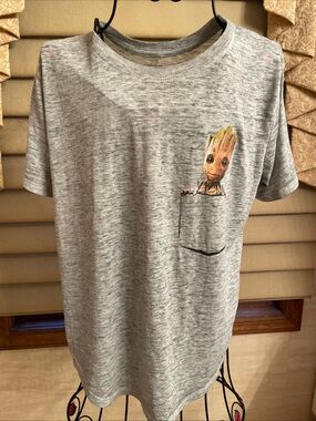 Marvel Baby Groot In Pocket T-Shirt Freeze NY Rare Guardians Of The Galaxy Vol 2